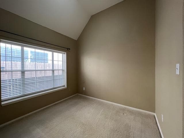 Building Photo - 9811 Cliffside Dr