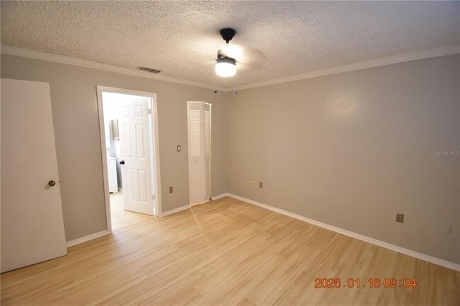 Building Photo - 5824 Grey St