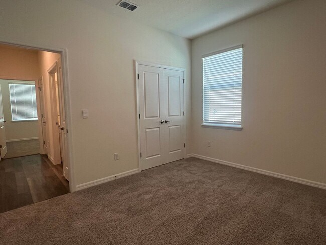 Building Photo - New Build 4 bed/2bath House in The Archer ...