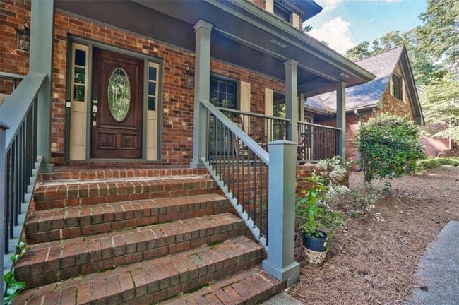 Building Photo - 5741 Wolf Laurel Dr SW