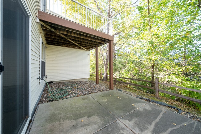 Building Photo - 4892 Bluff Heights Trail SE