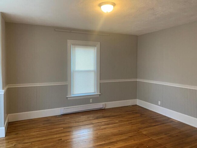 Building Photo - 74 Cottage St