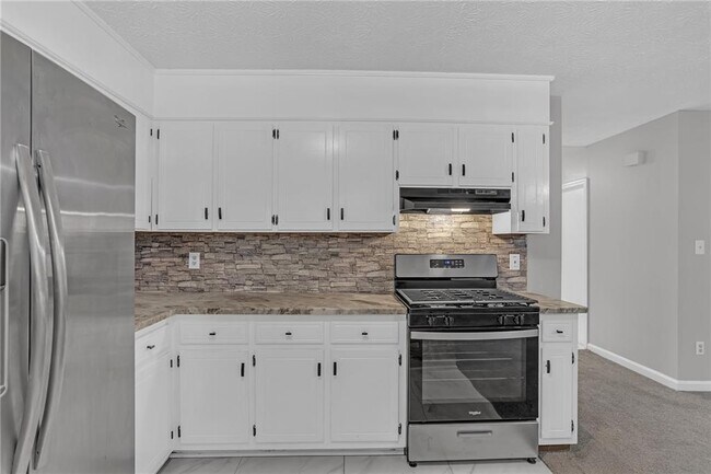 Building Photo - 4906 Wolverton Dr