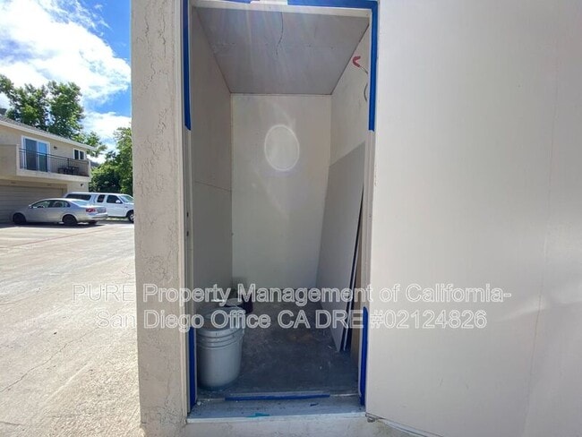 Building Photo - 8058 Camino Huerta