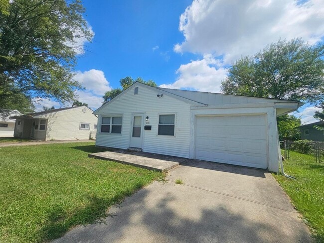 Building Photo - 2166 Century Dr