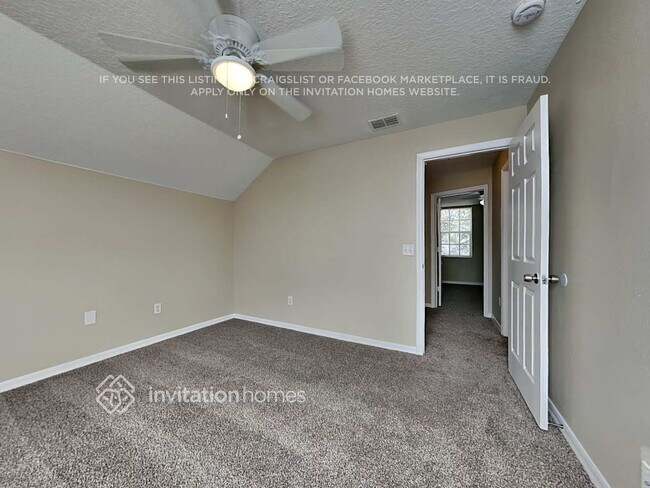 Building Photo - 5803 Meadowpark Pl