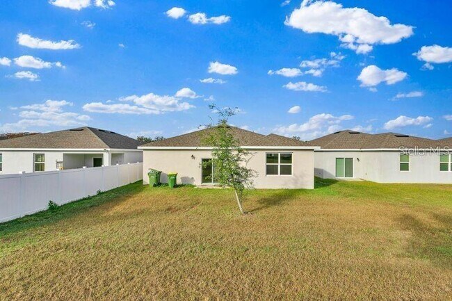 Building Photo - 3345 Curlew Ave