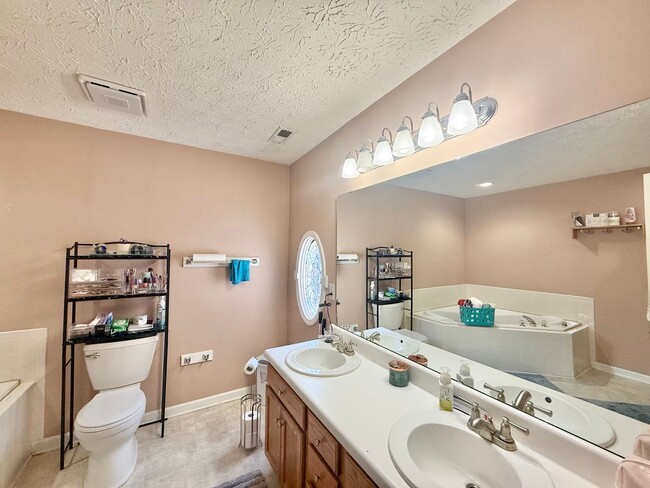 Building Photo - 4109 Palafox Ct