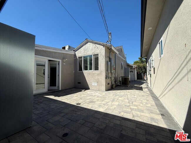 Building Photo - 15830 Blackhawk St