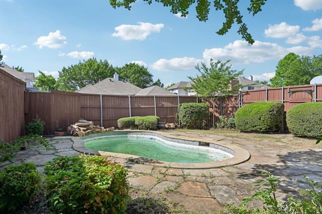 Building Photo - 2320 Dampton Dr