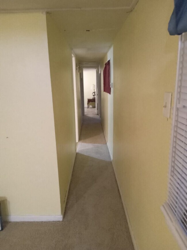 Building Photo - Rental in Hepzibah