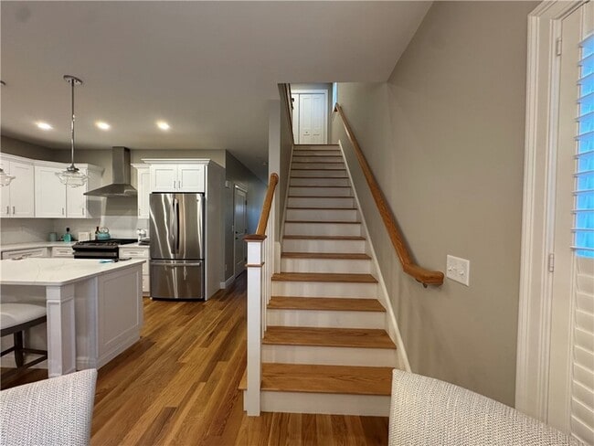 Building Photo - 25 Franklin Rd