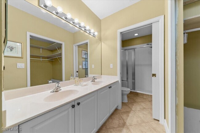 Building Photo - 7815 Regal Heron Cir