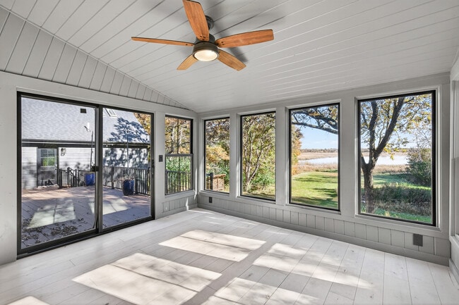 Building Photo - 15801 Andrie St NW