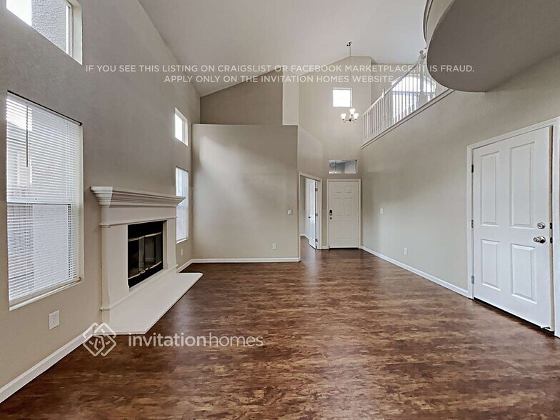 Building Photo - 316 Willow Glen Dr