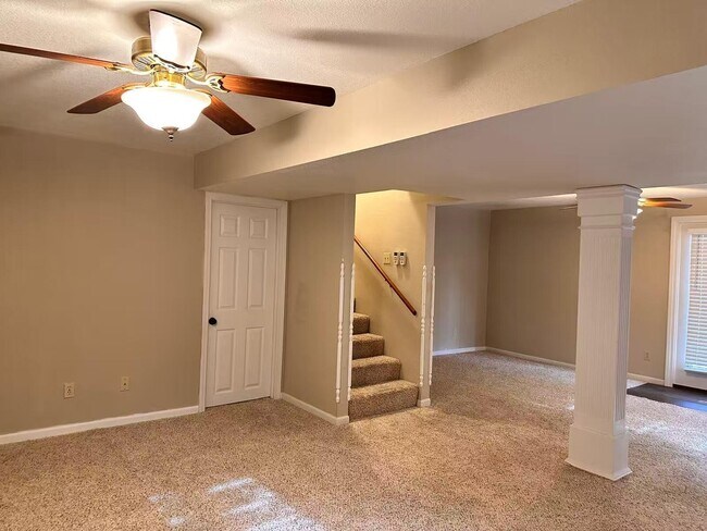 Building Photo - 1110 Brookedale Ct