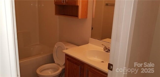 Building Photo - 5473 Harris Cove Dr