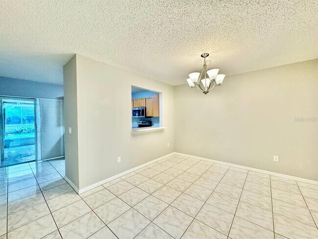 Building Photo - 10823 Brickside Ct