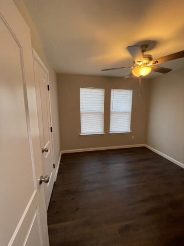 Building Photo - 1632 Best Blvd