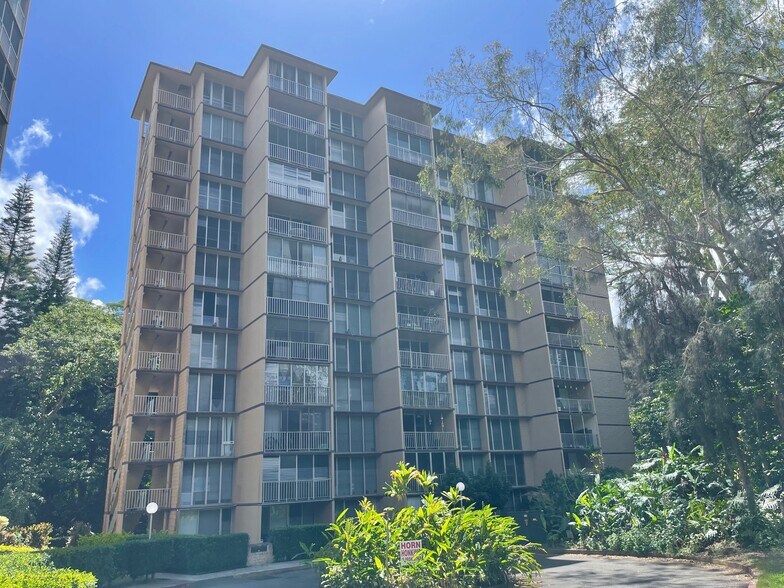 Building Photo - 95-269 Waikalani Dr