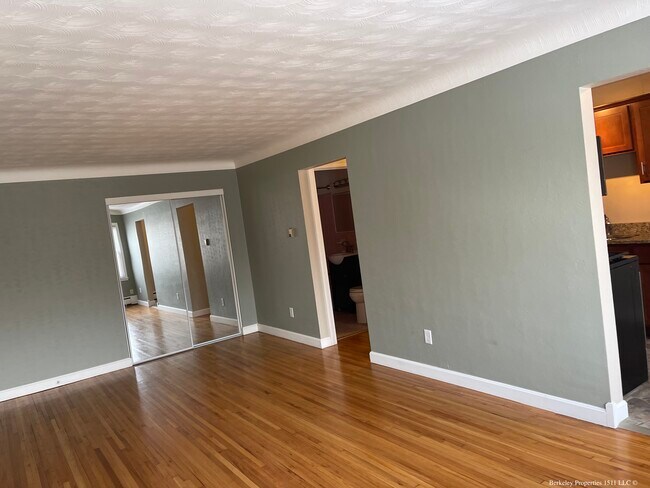 Living Room 1 - 1511 7th St W