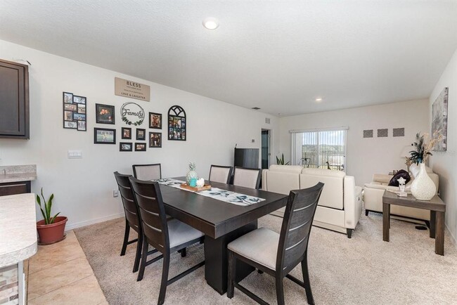 Building Photo - 812 Brooklet Dr