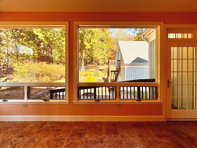 Building Photo - Private Farm Home in North Garden - Enjoy ...