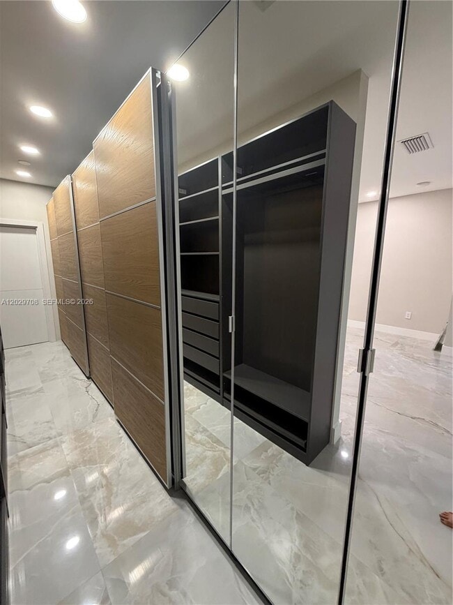 Building Photo - 4499 NW 93rd Doral Ct