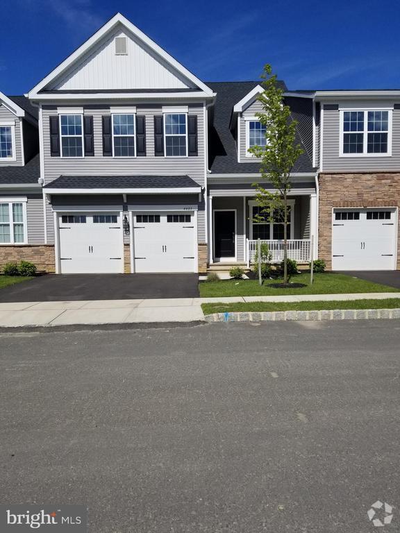 Building Photo - 4403 Thompson Dr