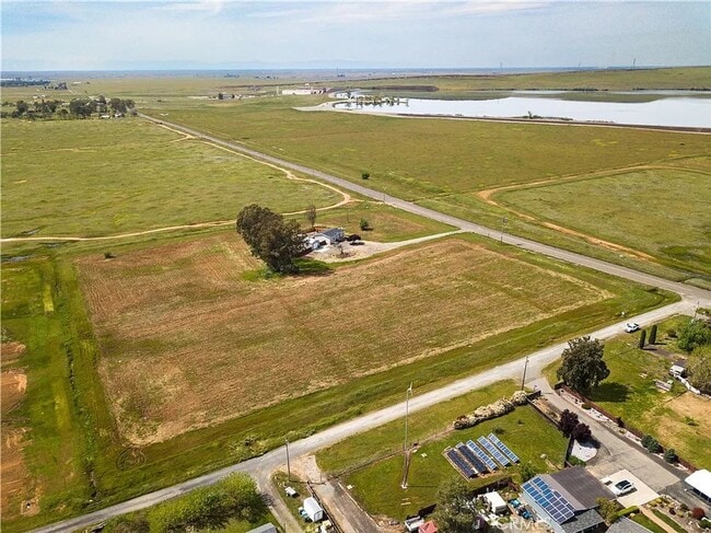 Building Photo - 2151 Grand Ave