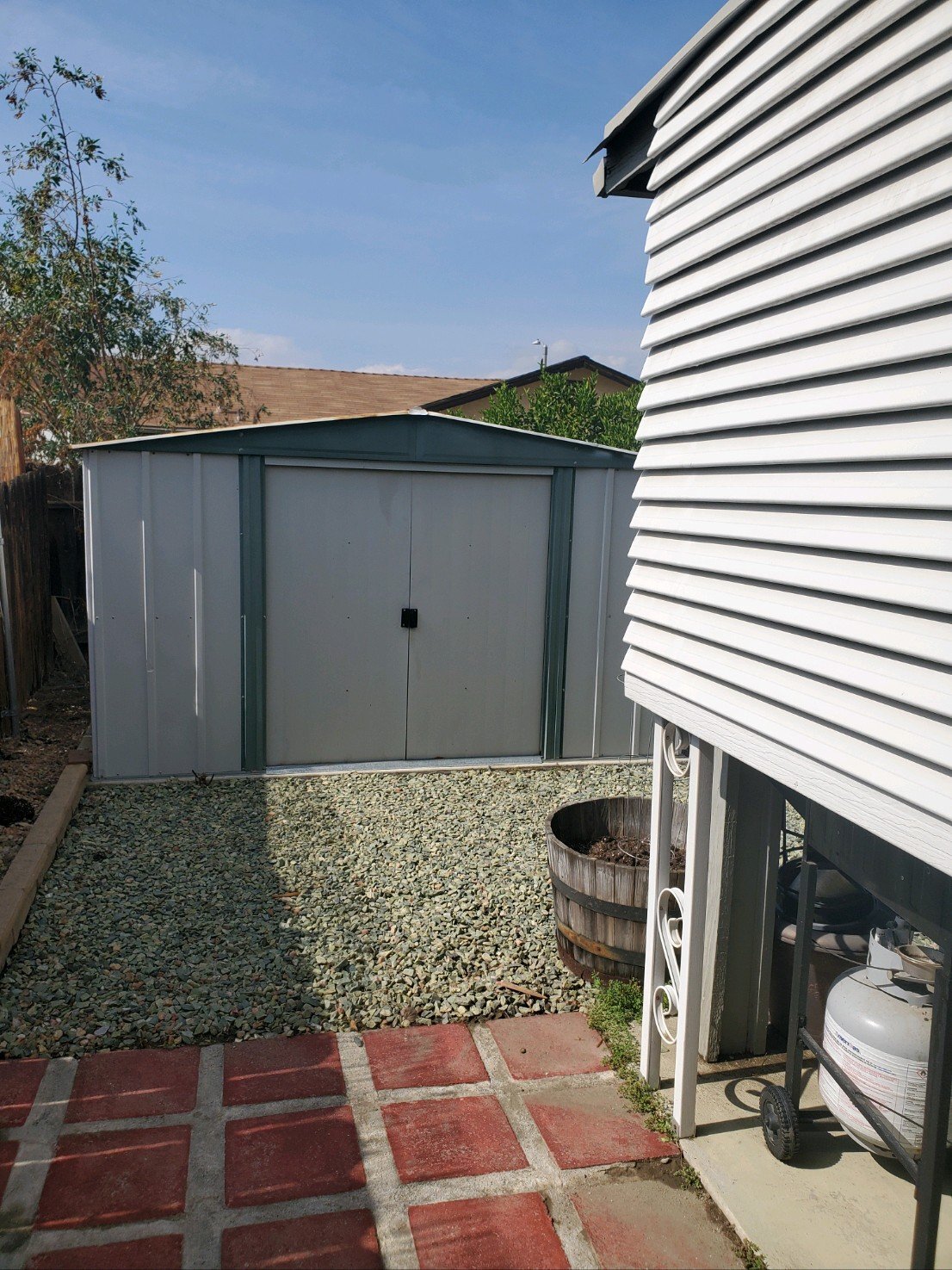 Building Photo - 1862 Pueblo Dr