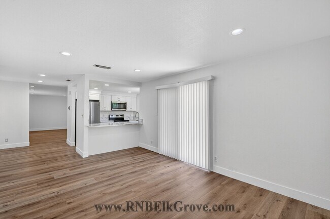 Building Photo - 6844 Sandrock Way