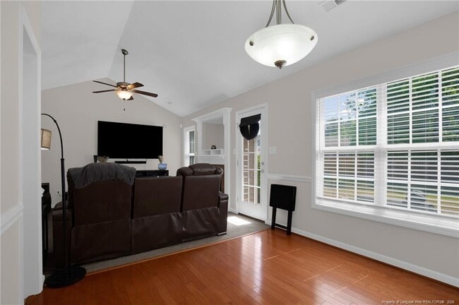 Building Photo - 4604 Riverwalk Pl