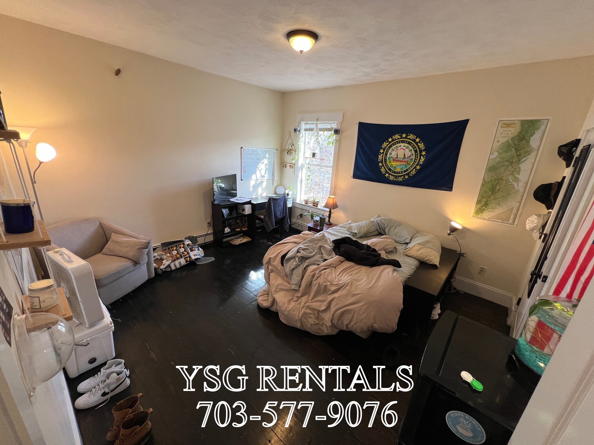 Building Photo - 4 Romar Ter