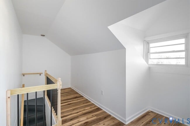 Building Photo - 1401 Byron St