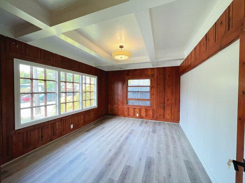Building Photo - 2154 Ashby Ave