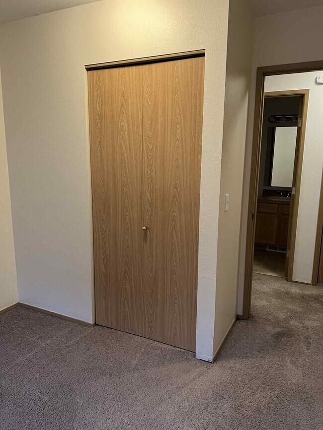 Building Photo - 2966 Sprague St