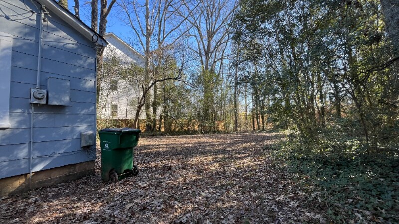 Building Photo - 2621Dr Dr Carver Rd