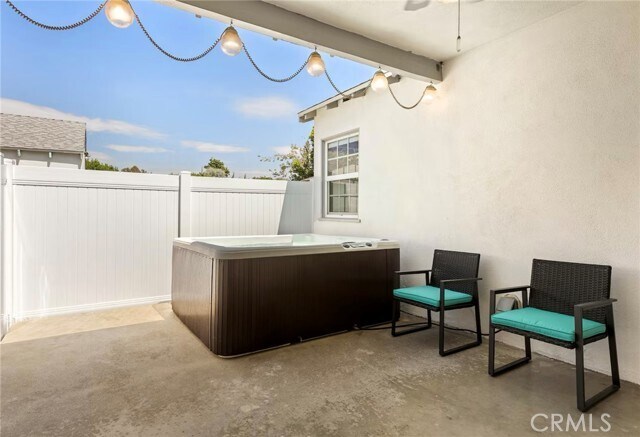 Building Photo - 13831 Bessemer St