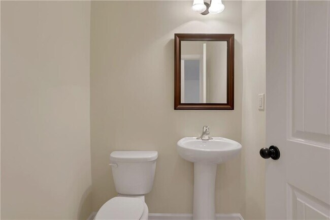 Building Photo - 2526 Morgan Chase Dr