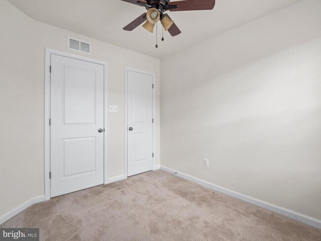Building Photo - 43706 Winterberry Wy