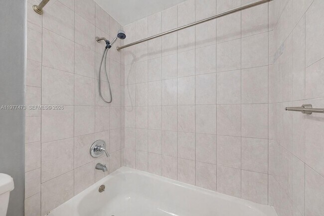 Building Photo - 7525 SW 153rd Pl