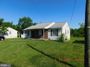 Building Photo - 6515 Old Plank Rd
