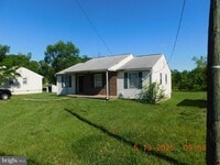 Building Photo - 6515 Old Plank Rd