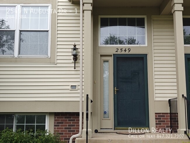 Building Photo - 2549 N Augusta Dr