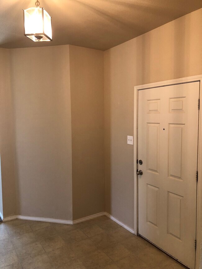 Building Photo - 9187 Gaspard Ct