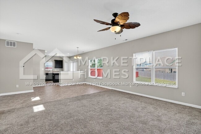 Building Photo - 2498 Apple Tree Ln