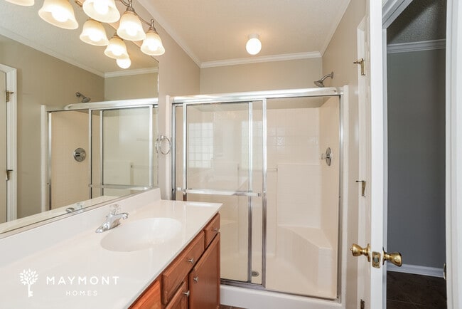 Building Photo - 1360 Belle Grove Cir