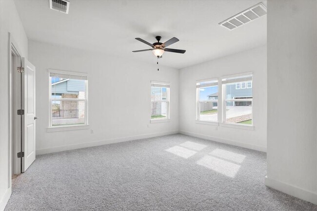 Building Photo - 7912 Ella Lee Ln