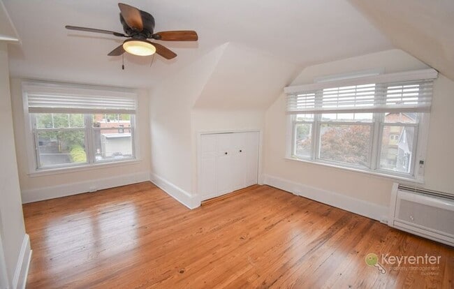 Building Photo - 76 S Hamilton St